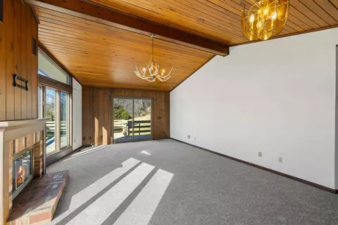 Living - 355 Fairburn Rd, Mount Solon, VA 22843 photo 5 of 5