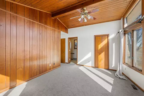 Bedroom - 355 Fairburn Rd, Mount Solon, VA 22843 photo 2 of 6