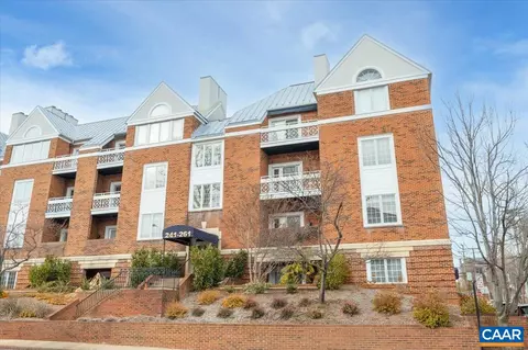 255 E Jefferson St E, Charlottesville, VA 22902