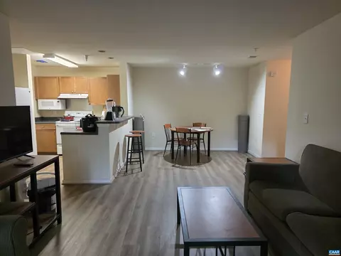 177 Yellowstone Dr #108, Charlottesville, VA 22903
