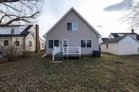 Exterior - 620 Mason St, Dayton, VA 22821 photo 9 of 18