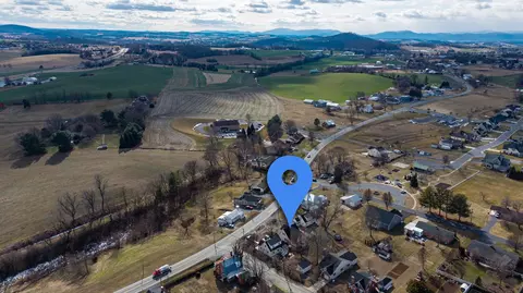 View/Area - 620 Mason St, Dayton, VA 22821 photo 14 of 17