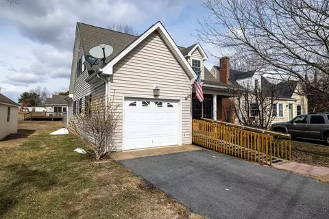 Exterior - 620 Mason St, Dayton, VA 22821 photo 3 of 18