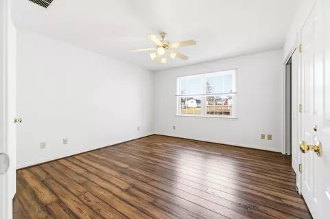 Bedroom - 620 Mason St, Dayton, VA 22821 photo 1 of 14