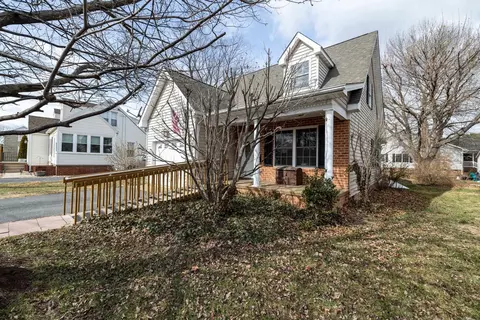 Exterior - 620 Mason St, Dayton, VA 22821 photo 4 of 18