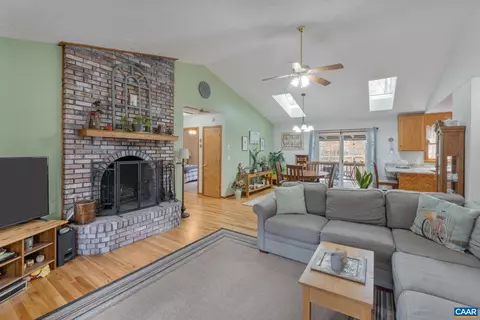 Living - 33 Colonial Rd, Palmyra, VA 22963 photo 1 of 1