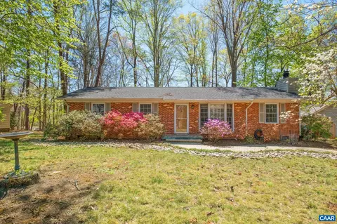 1635 Poes Ln, Charlottesville, VA 22911