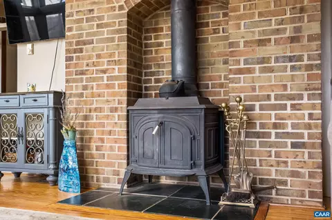Other - 428 Maple Ave, Waynesboro, VA 22980 photo 2 of 10