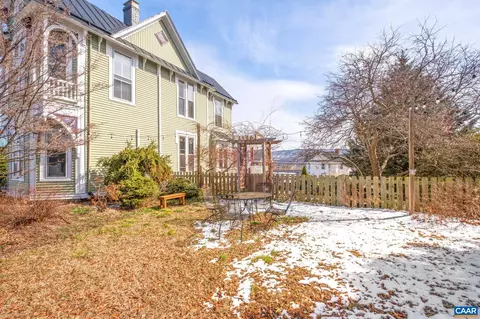 Exterior - 428 Maple Ave, Waynesboro, VA 22980 photo 16 of 20