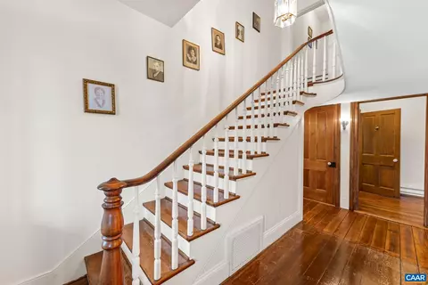9451 Black Walnut Run Rd, Rhoadesville, VA 22542 photo 12