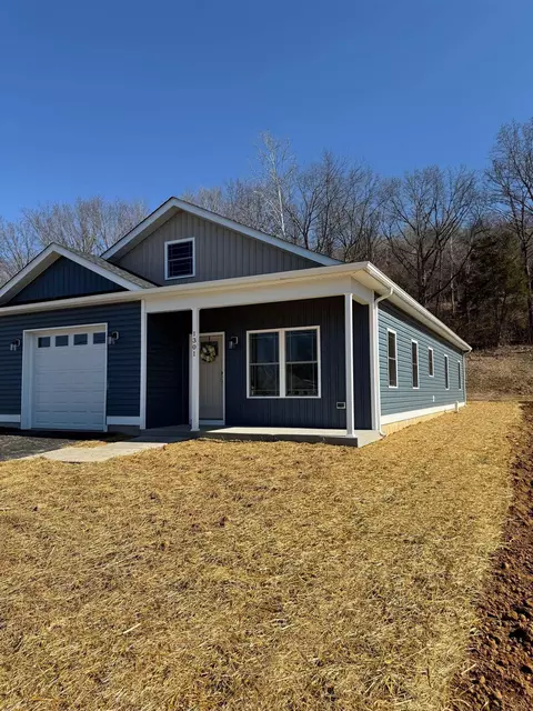 1301 E Main St, Waynesboro, VA 22980 photo 37