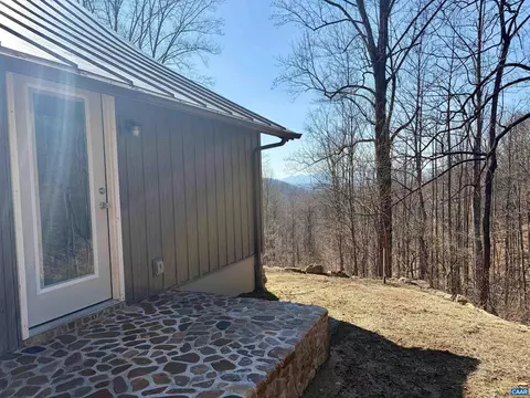 Exterior - 899 Wares Gap Rd, Monroe, VA 24574 photo 7 of 16