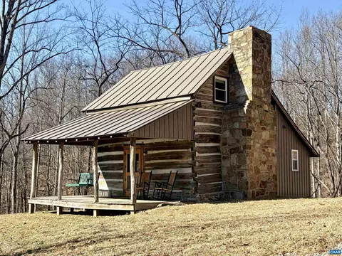 Exterior - 899 Wares Gap Rd, Monroe, VA 24574 photo 3 of 16