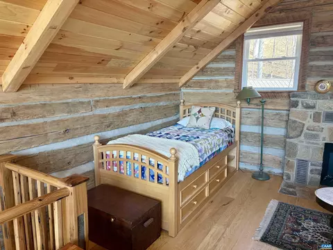 Bedroom - 899 Wares Gap Rd, Monroe, VA 24574 photo 4 of 6