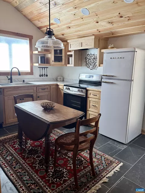 Kitchen - 899 Wares Gap Rd, Monroe, VA 24574 photo 3 of 4