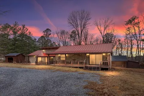 612 Paine Run Rd, Grottoes, VA 24441