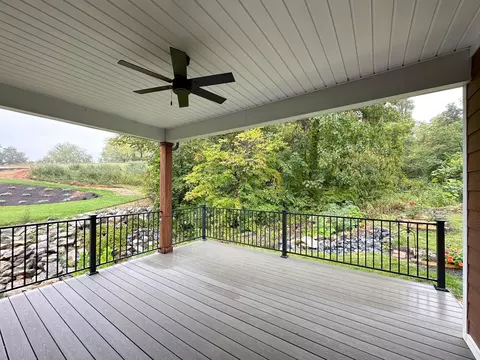 Exterior - 55 Mcilwee Ln, Staunton, VA 24401 photo 5 of 6