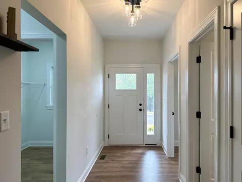 Entry Way - 55 Mcilwee Ln, Staunton, VA 24401 photo 1 of 2