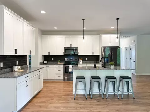Kitchen - 55 Mcilwee Ln, Staunton, VA 24401 photo 2 of 7
