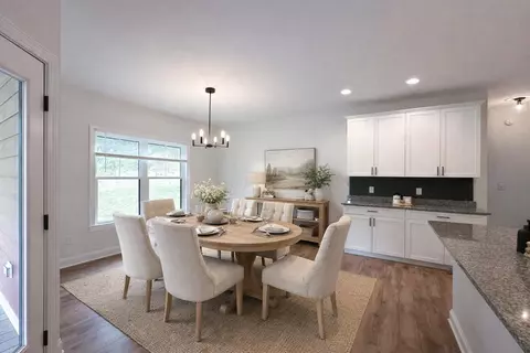 Dining - 55 Mcilwee Ln, Staunton, VA 24401 photo 1 of 2