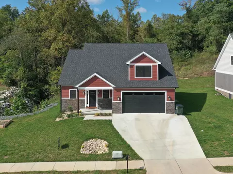 Exterior - 55 Mcilwee Ln, Staunton, VA 24401 photo 3 of 6