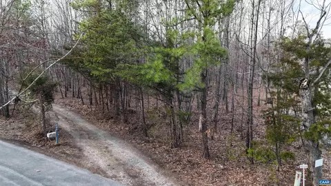 949 Austins Rd, Gladstone, VA 24553 photo 15