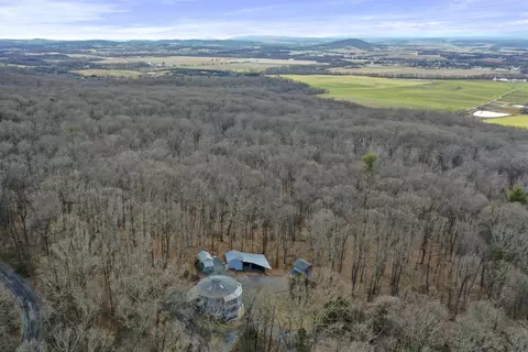 View/Area - 308 Brush Leaf Ln, Mount Jackson, VA 22842 photo 4 of 7