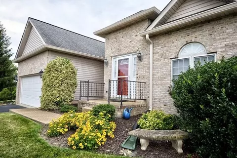 110 Joy Ln, Fishersville, VA 22939