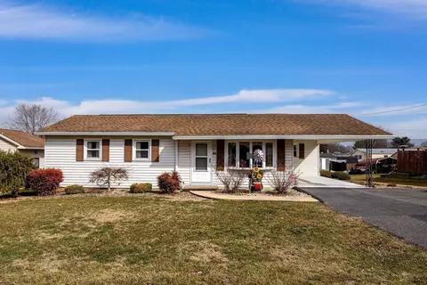 197 S C St S, Timberville, VA 22853