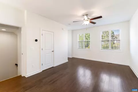 Living - 152 Junction Ln, Charlottesville, VA 22902 photo 1 of 2