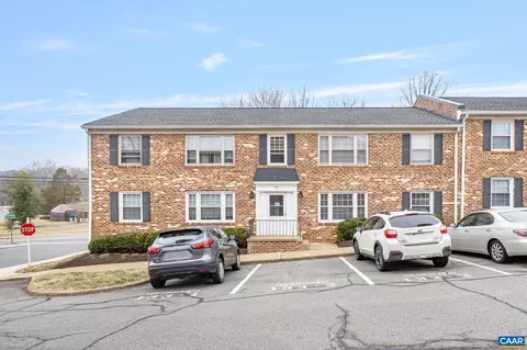 133 Hessian Hills Cir #1, Charlottesville, VA 22901
