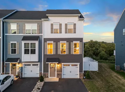 4583 Drysdale St, Harrisonburg, VA 22801
