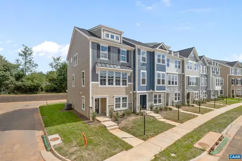 746 Park Ridge Dr, Crozet, VA 22932