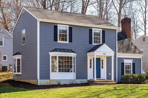 908 Royer Dr, Charlottesville, VA 22902
