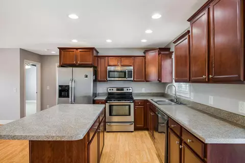 Kitchen - 268 Dylan Cir, Bridgewater, VA 22812 photo 3 of 5