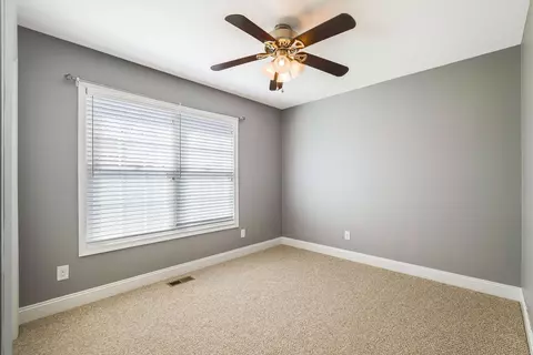 Bedroom - 268 Dylan Cir, Bridgewater, VA 22812 photo 5 of 8