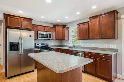 Kitchen - 268 Dylan Cir, Bridgewater, VA 22812 photo 2 of 5
