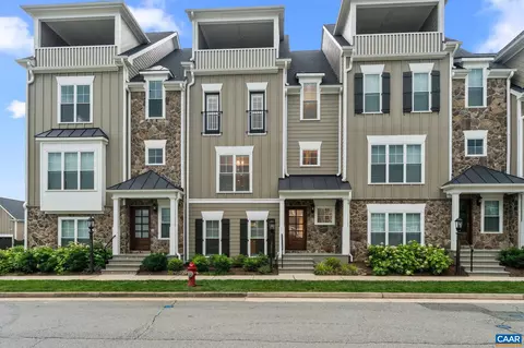 5473 Golf Dr, Crozet, VA 22932