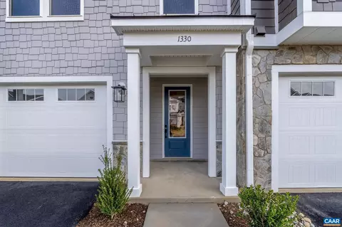 39 Marcella St, Charlottesville, VA 22911 photo 3