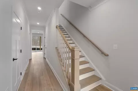 39 Marcella St, Charlottesville, VA 22911 photo 5