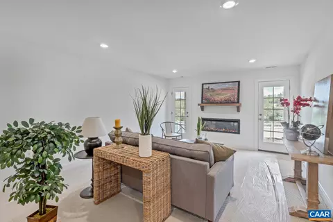 64 Miranda Xing, Charlottesville, VA 22901 photo 30
