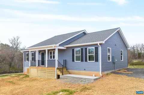 140 Dogwood Hts, Scottsville, VA 24590