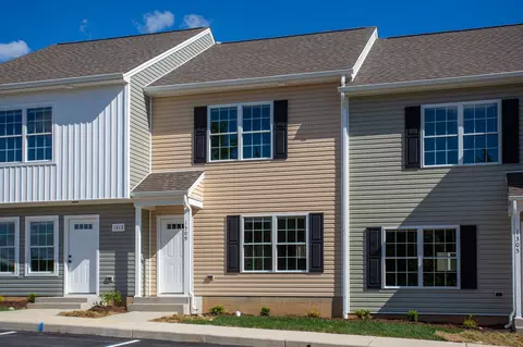 1309 Owen Ln, Harrisonburg, VA 22802