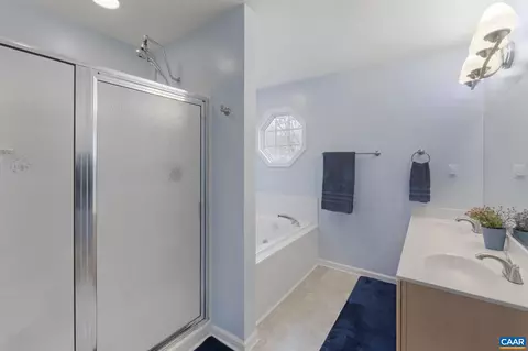 Bath - 103 Riverside Dr, Palmyra, VA 22963 photo 1 of 4