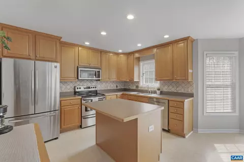 Kitchen - 103 Riverside Dr, Palmyra, VA 22963 photo 3 of 3