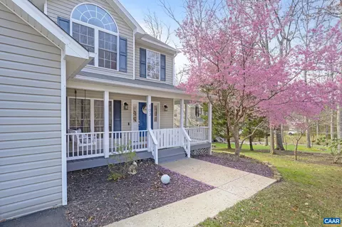 Exterior - 103 Riverside Dr, Palmyra, VA 22963 photo 3 of 16