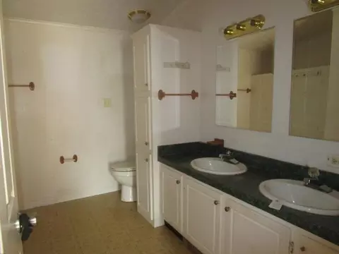 Bath - 918 Fleeburg Loop, Shenandoah, VA 22849 photo 2 of 2