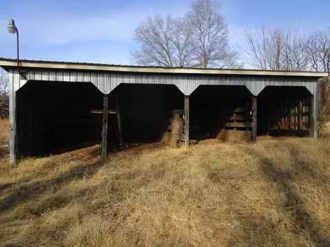 Exterior - 918 Fleeburg Loop, Shenandoah, VA 22849 photo 7 of 13