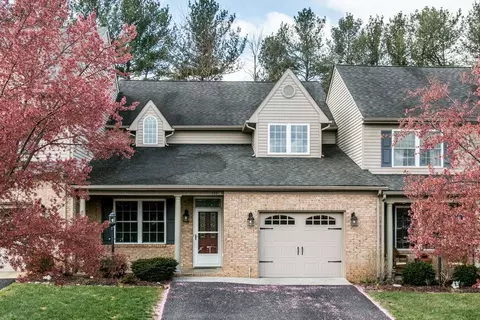 111 Villa View Dr, Staunton, VA 24401