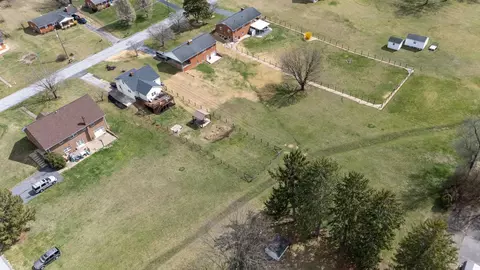 View/Area - 151 Stuart Ave, Stuarts Draft, VA 24477 photo 9 of 15